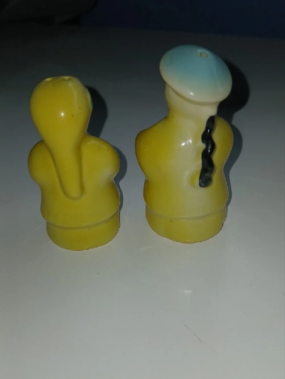 N/A pair yellow